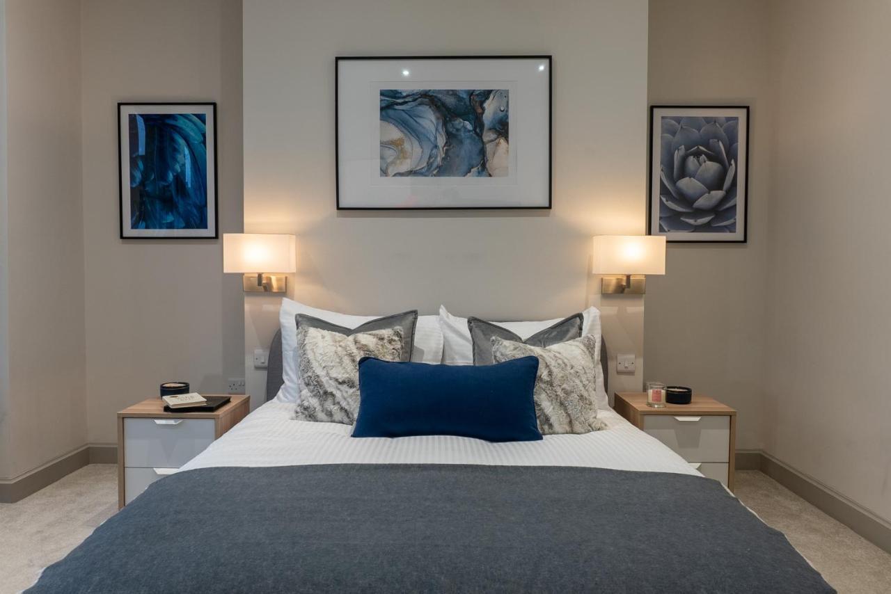 Spring Mount Huge Luxury Full Apartment- Harrogate Centre-Two Extremely Comfy Kingsize Bedrooms-Fully Equipped Modern Kitchen-Cosy Living Room With Huge Tv Экстерьер фото