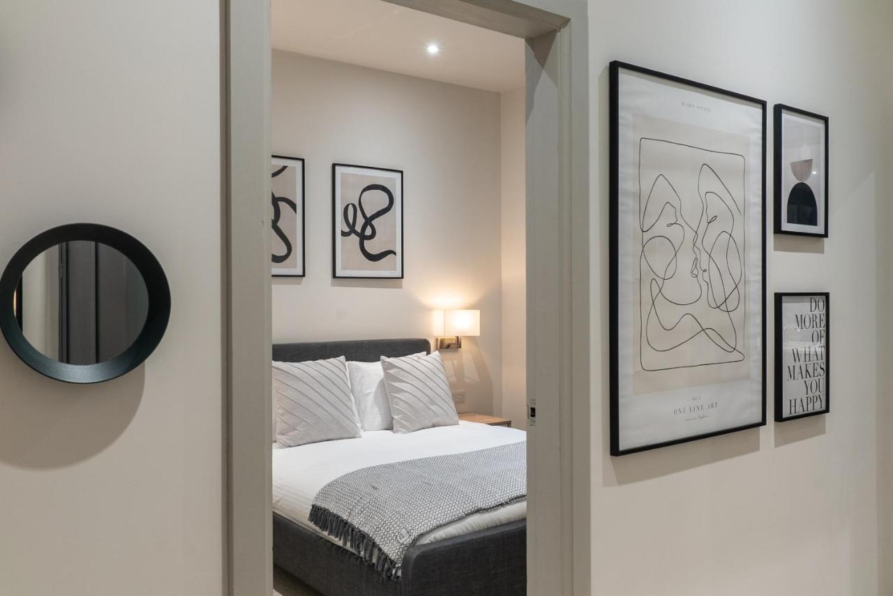 Spring Mount Huge Luxury Full Apartment- Harrogate Centre-Two Extremely Comfy Kingsize Bedrooms-Fully Equipped Modern Kitchen-Cosy Living Room With Huge Tv Экстерьер фото
