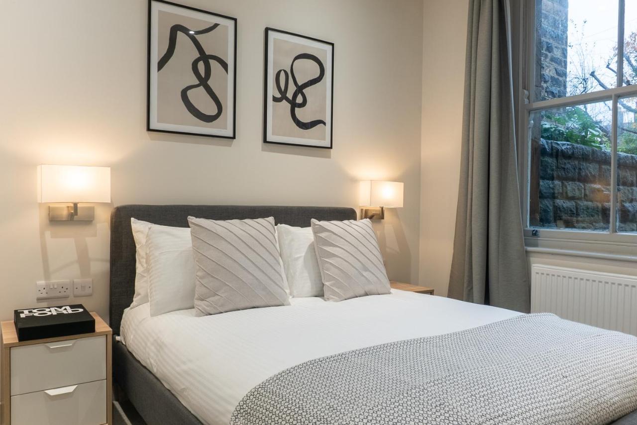 Spring Mount Huge Luxury Full Apartment- Harrogate Centre-Two Extremely Comfy Kingsize Bedrooms-Fully Equipped Modern Kitchen-Cosy Living Room With Huge Tv Экстерьер фото